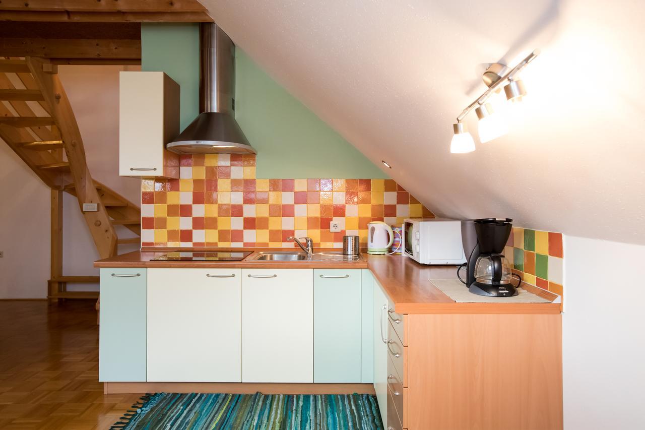 Apartments Rozic ボーヒニ エクステリア 写真